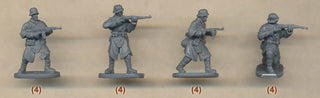 Caesar Miniatures 1/72 WWII German Army w/ Camouflage Cape