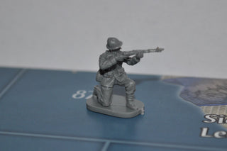 1/72 Caesar World War 2 French Army Soldier