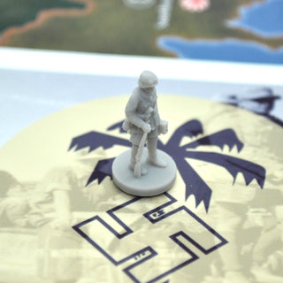 1/72 3D Printed German DAK with Helmet (x10) - Combat Miniatures