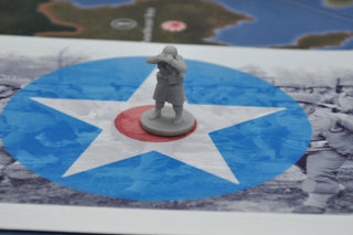 1/72 3D Printed WWII US Commander in Winter Long Jacket (x1) - Combat Miniatures