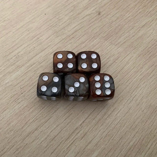 5pcs/set Two Colors Dice Puzzle Board Game Accessory 6 Sided Point Dice Funny Game 16mm - Combat Miniatures