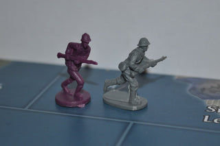 1/72 Caesar World War 2 French Army Soldier - Combat Miniatures