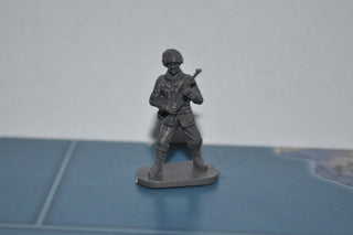 1/72 Caesar World War 2 Italian Soldier - Combat Miniatures