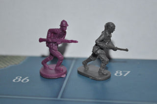 1/72 Caesar World War 2 Italian Soldier - Combat Miniatures