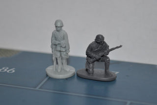 1/72 Caesar WWII German Afrika Korp Soldier - Combat Miniatures