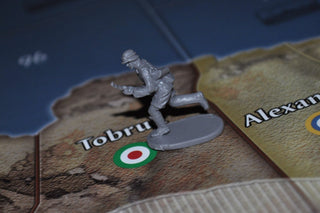 1/72 Caesar WWII German Afrika Korp Soldier - Combat Miniatures