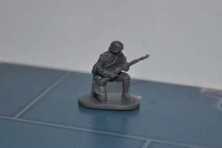 1/72 Caesar WWII German Afrika Korp Soldier - Combat Miniatures