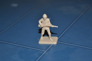 1/72 HAT WWI Turkish Solider - Combat Miniatures