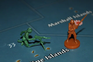 1/72 Italeri WWII Japanese Machine Gunner - Combat Miniatures