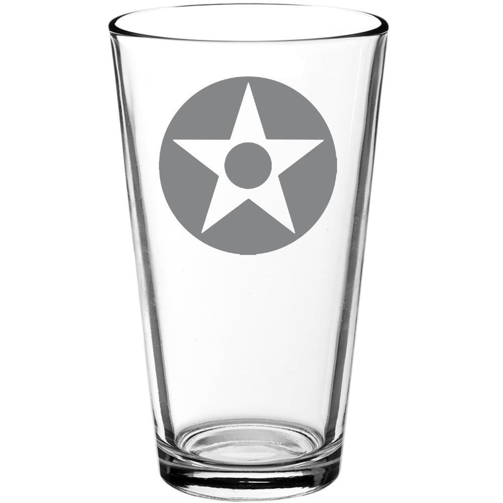 WW2 US Roundel w/ Dot  Pint Glass