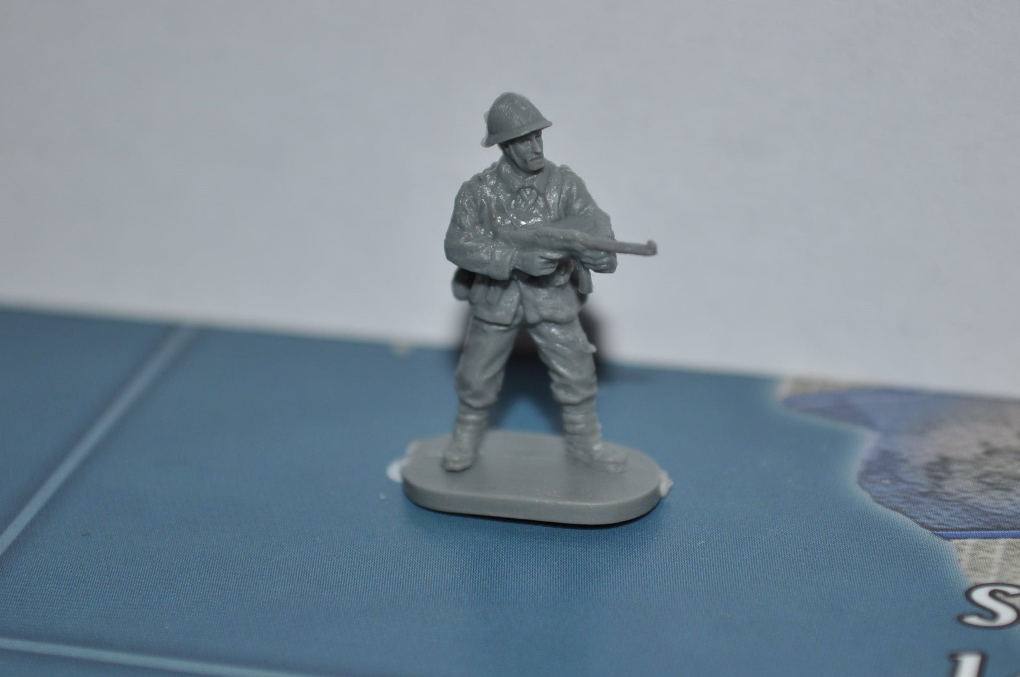 1/72 Caesar World War 2 French Army Soldier
